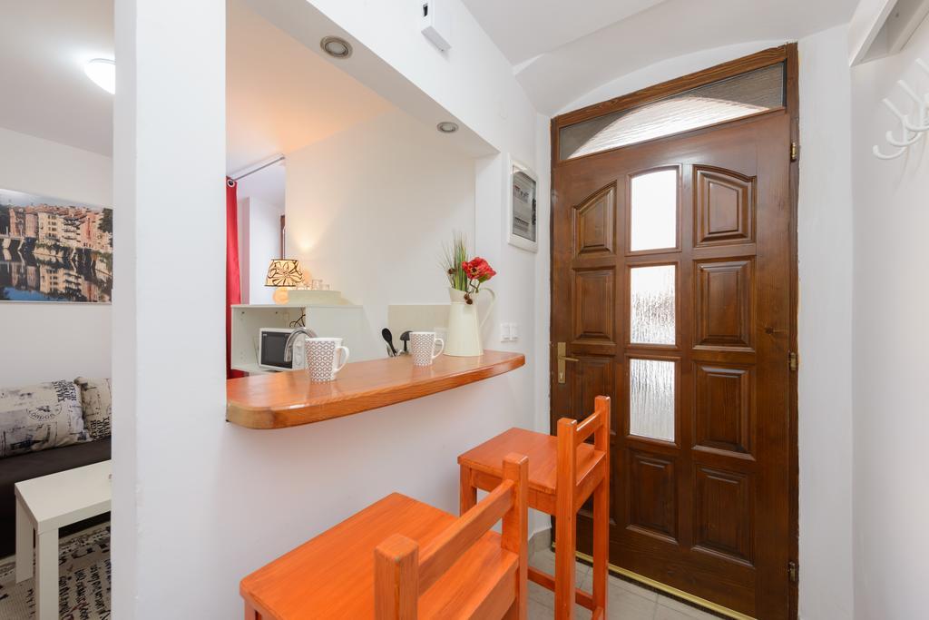 Apartments Vega ลูบลิยานา ภายนอก รูปภาพ